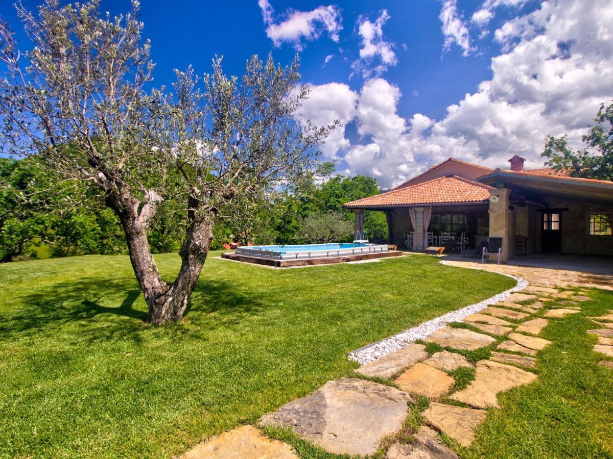 Apartma Rihter Crni Kal Bagian luar foto